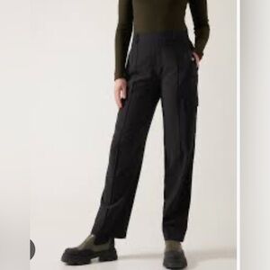 Athleta Vienna stretch Black Cargo Pants 6